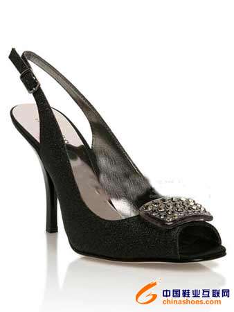 <em>guess</em>08春夏<em>女鞋</em>+打造优雅俏女郎